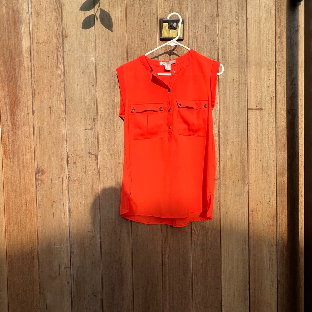 Forever 21 Sleeveless Bright Red Button-Front Pocket Blouse